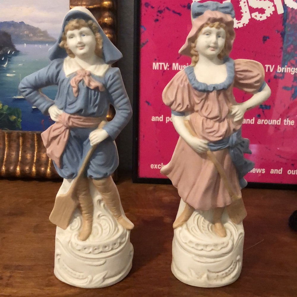 Porcelain Ceramic Figurines Girl in Pink, Boy in Blue
